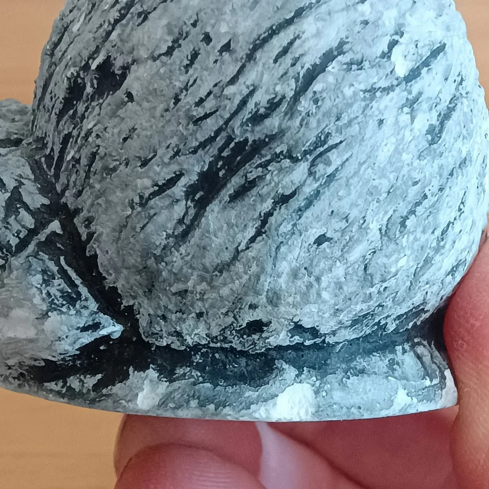 Vintage Mt St Helens Ash Signed Bekka Racoon Figurine Handcrafted 2.25" - Picture 7 of 8